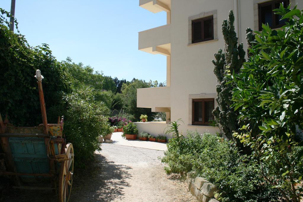 Hotel Villa Mokarta Salemi Eksteriør billede